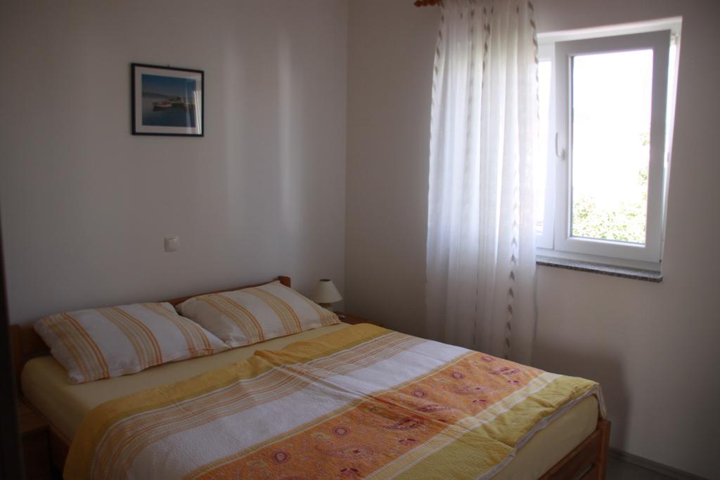 Mediterranean Oasis Apartments Baška Δωμάτιο φωτογραφία