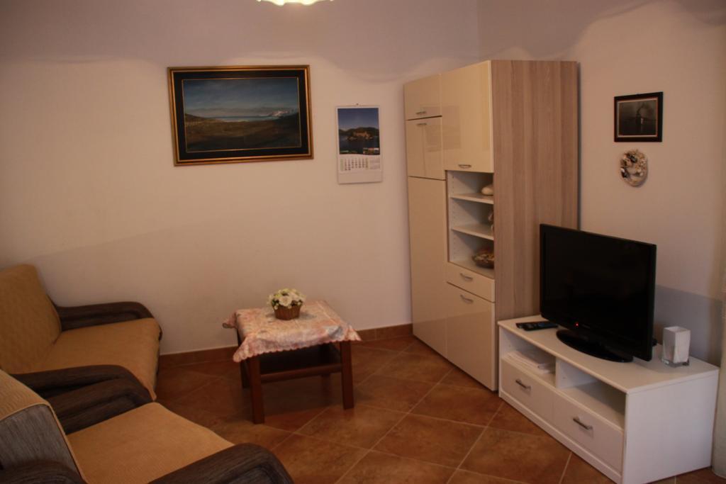 Mediterranean Oasis Apartments Baška Δωμάτιο φωτογραφία